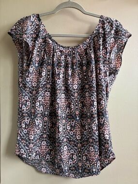 LC Lauren Conrad Women's Pink Floral Scoop Neck Top S/M